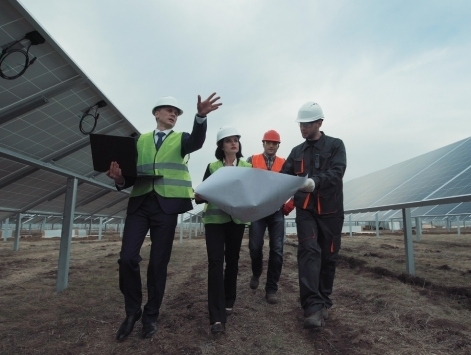 Solliciter l’expertise d’un conseiller en énergies pour rendre sa maison autonome en Wallonie